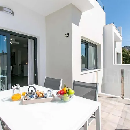 Holiday home Espectacular Adosado Con Piscina, Vistas Al Mar 4
